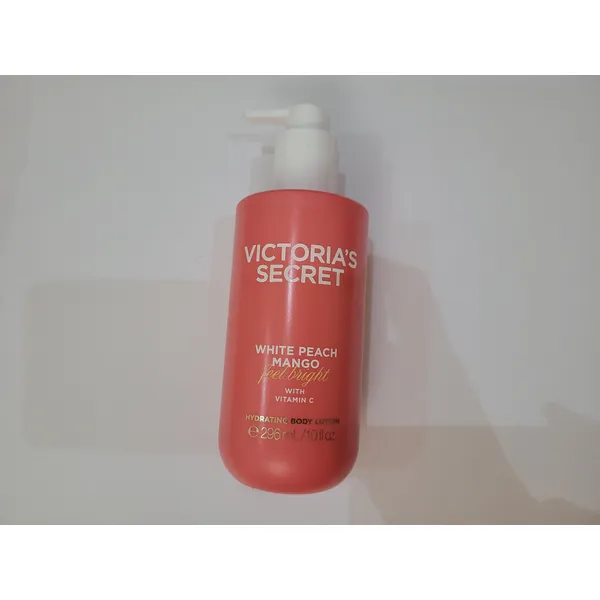 Лосьйон з дозатором White Peach & Mango, з вітам С