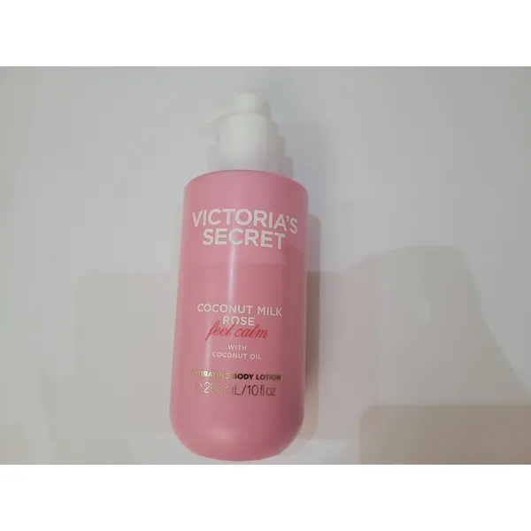 Лосьйон з дозатором Coconut Milk & Rose